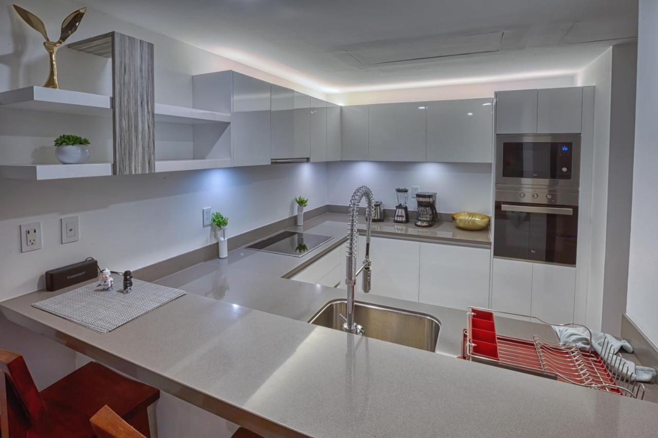Apartamento Astonishing With Balcony In A Private Complex With Pool And Gym *